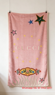 Pink Gucci Star Floral Flannel Blanket Wall Hanging throw blankets